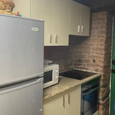 Lasmari's Bouquet Landhuis Sykopetra