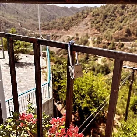 Landhuis Lasmari's Bouquet *