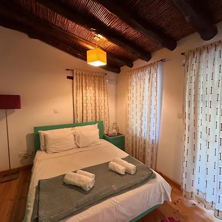 Country house Lasmari's Bouquet Sykopetra